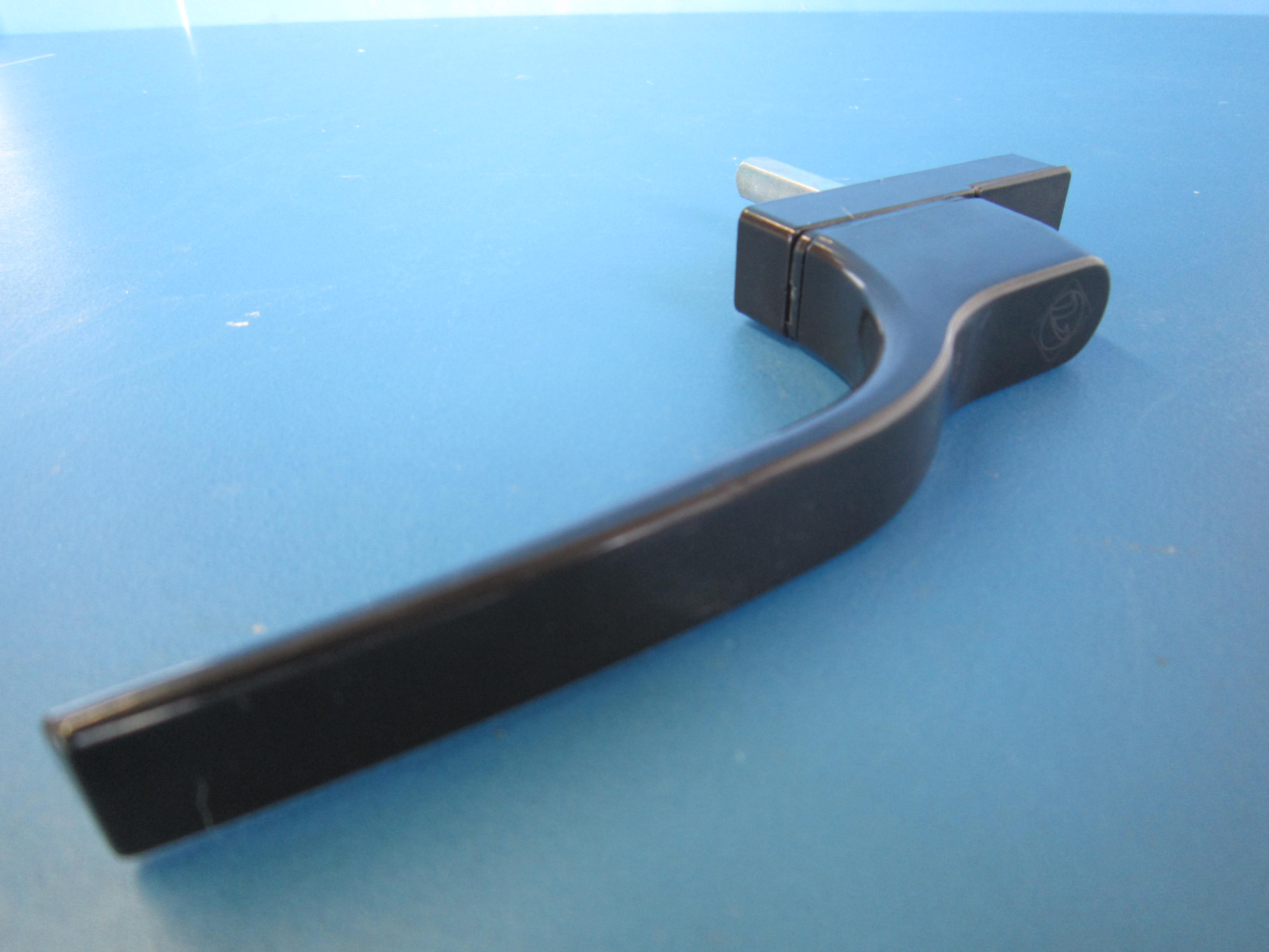 Straight Handle