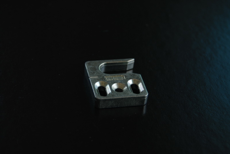 Adjustable False Locking Plate