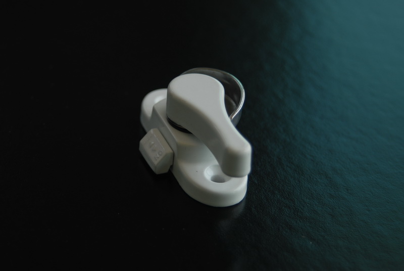 Simplex Crescent Lock,Right